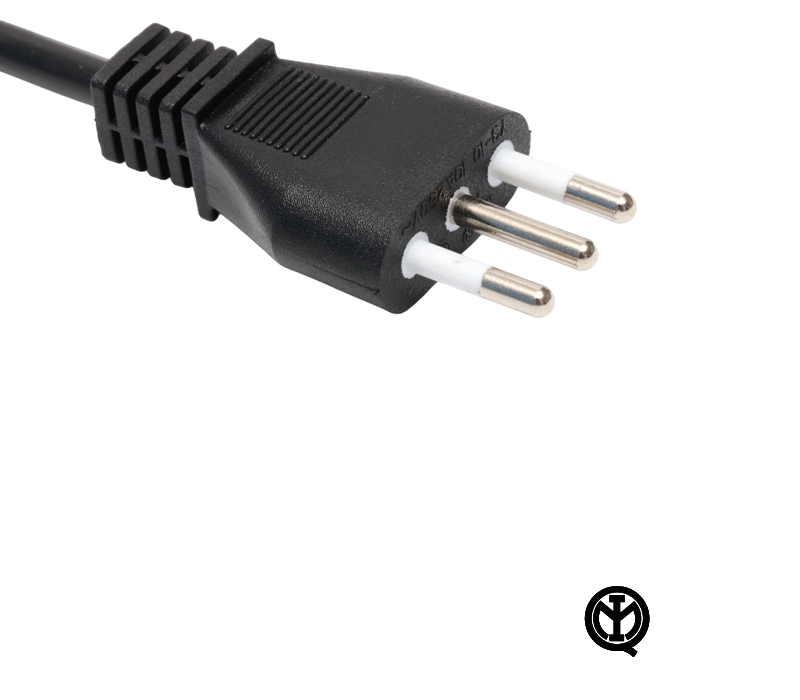 Y3-10 10A 250V তিন-পিন ইতালিয়ান প্লাগ